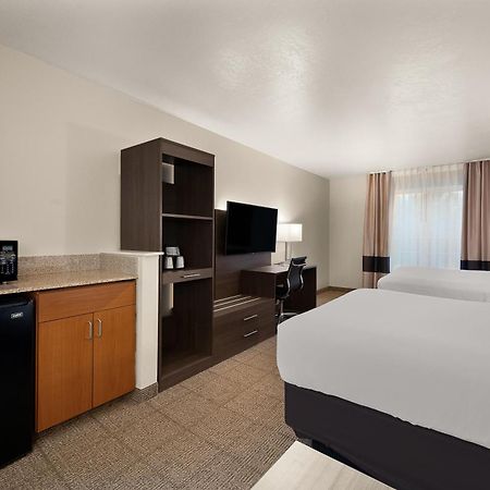 Comfort Inn & Suites Fenton Esterno foto