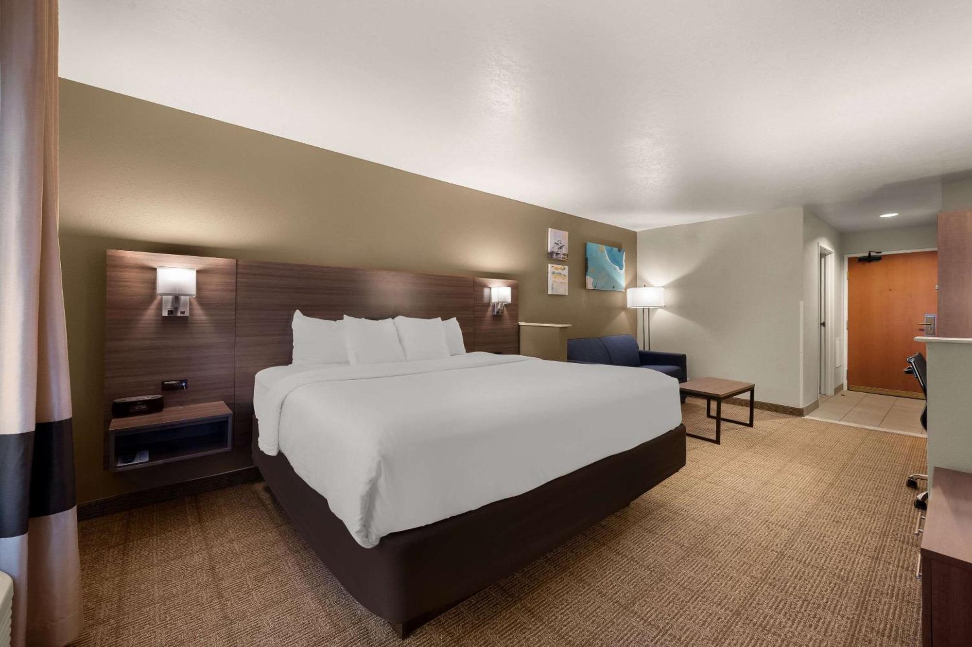Comfort Inn & Suites Fenton Esterno foto