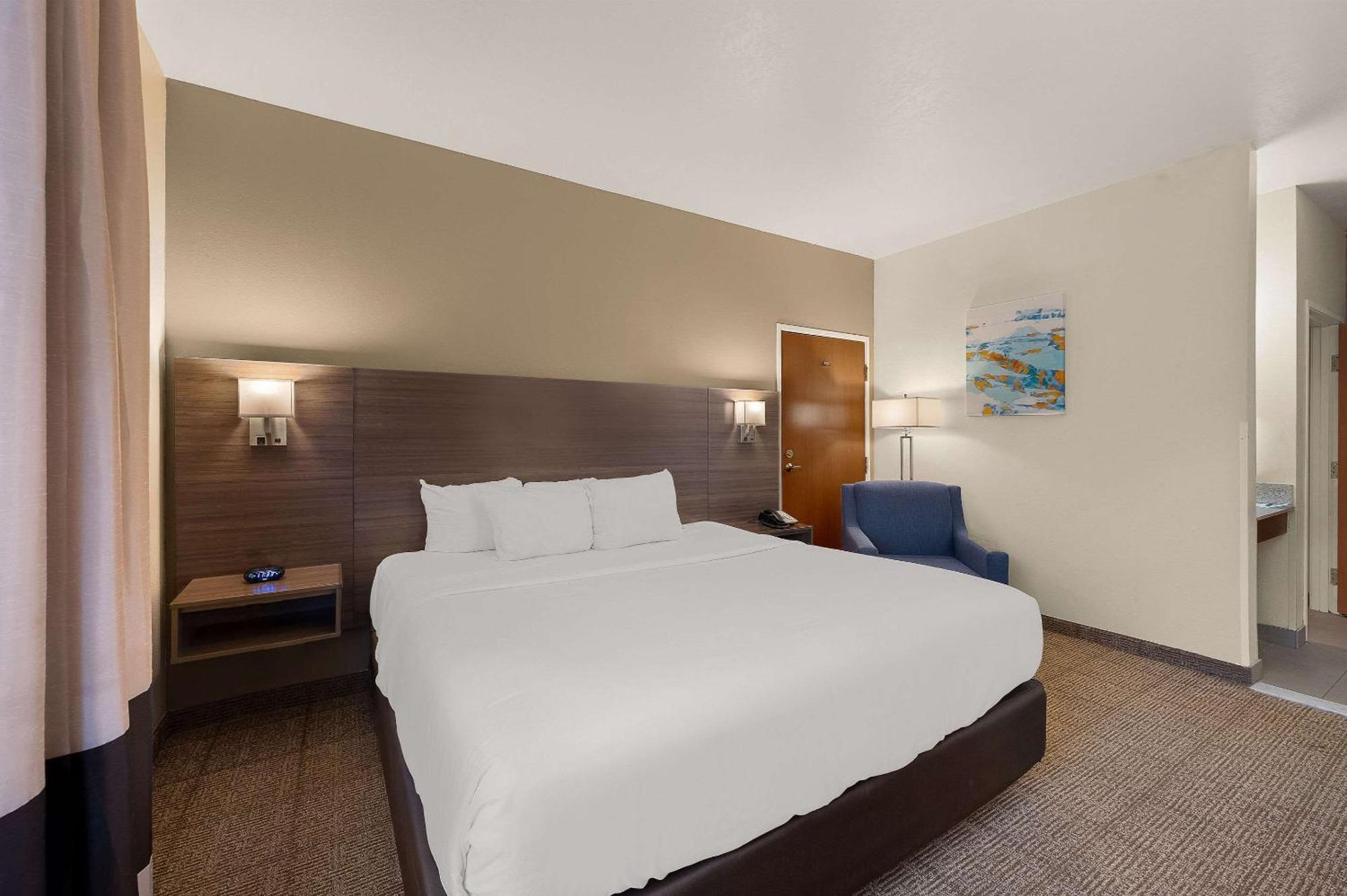 Comfort Inn & Suites Fenton Esterno foto