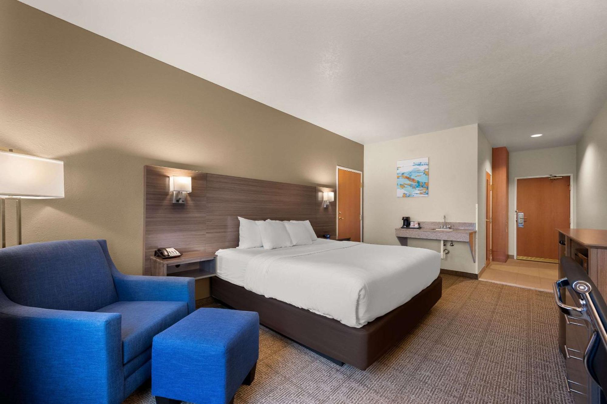 Comfort Inn & Suites Fenton Esterno foto