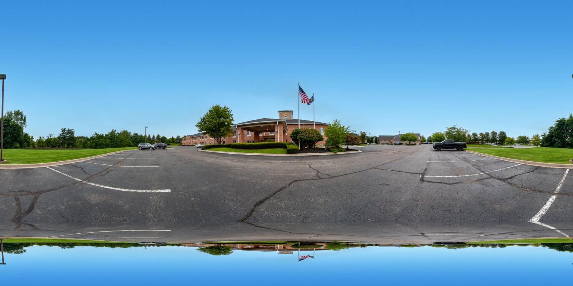 Comfort Inn & Suites Fenton Esterno foto