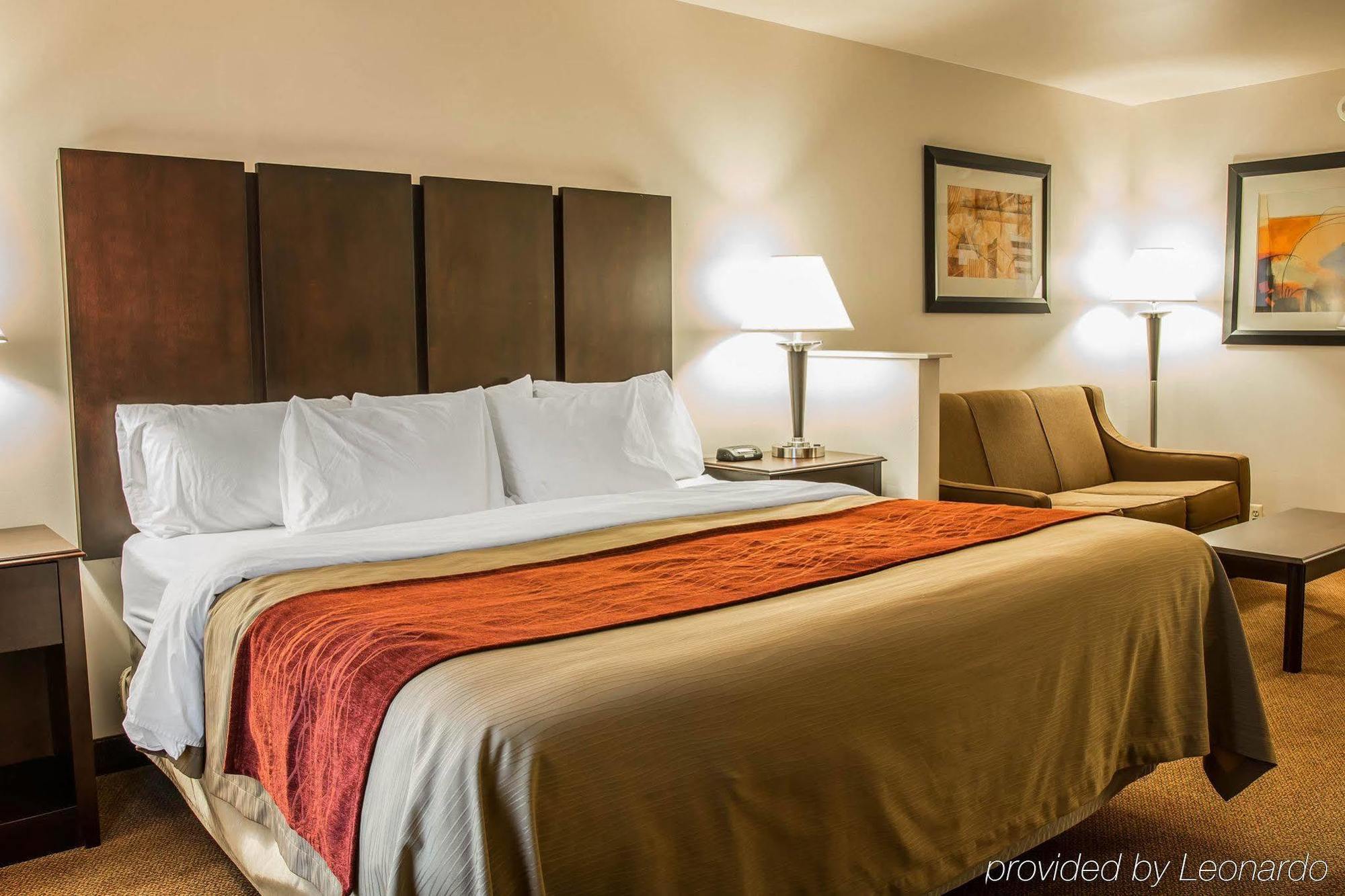 Comfort Inn & Suites Fenton Esterno foto